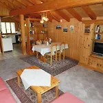 Giferblick By Interhome Lägenhet Zweisimmen